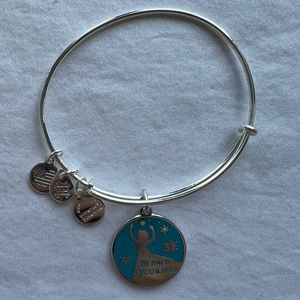 NWOT Disney Alex and Ani Frozen Elsa Be True to Yourself Charm Bangle